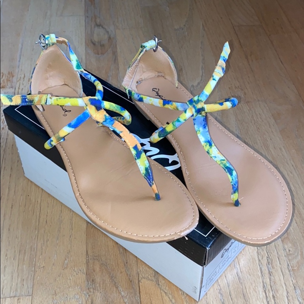 BRAND NEW Cute Summer Sandals